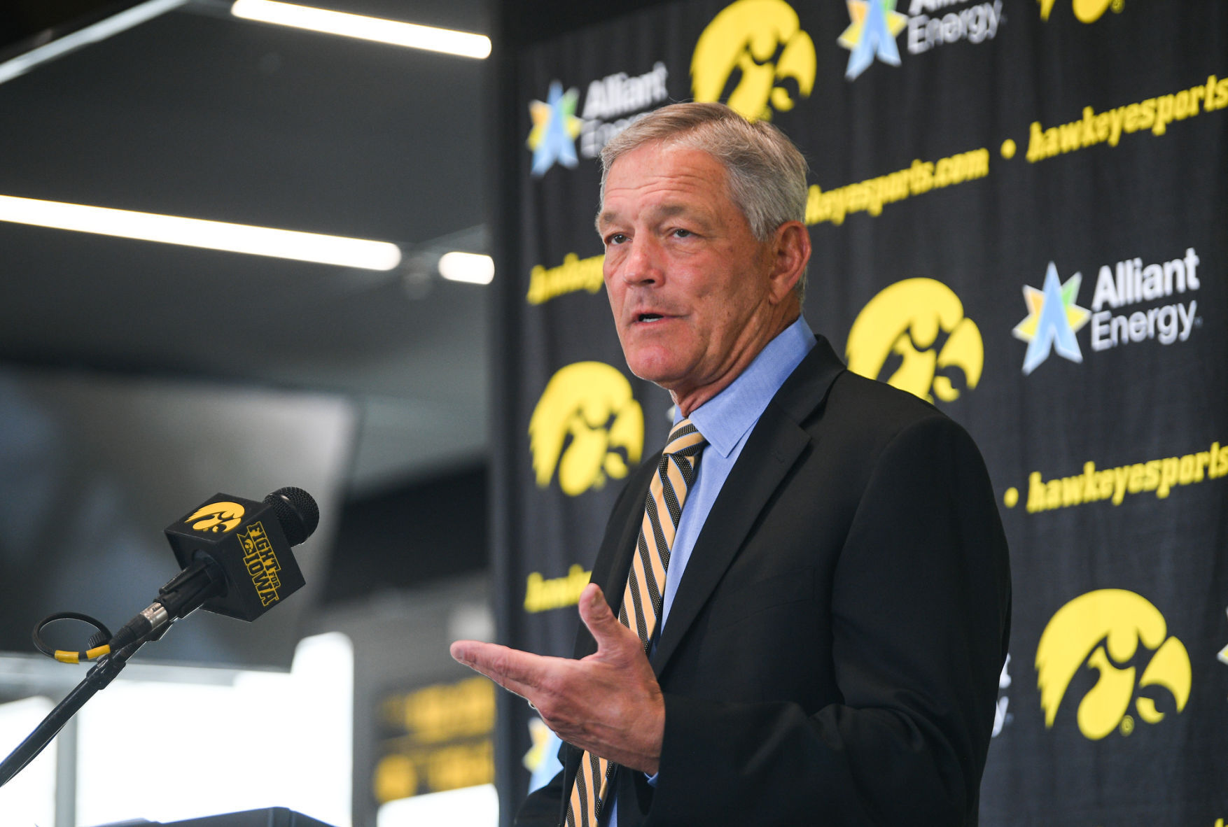 081321-qc-spt-iowa-football-003